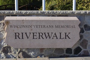 Veterans-Memorial-Riverwalk