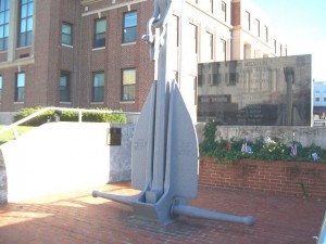War-Memorial-Anchors